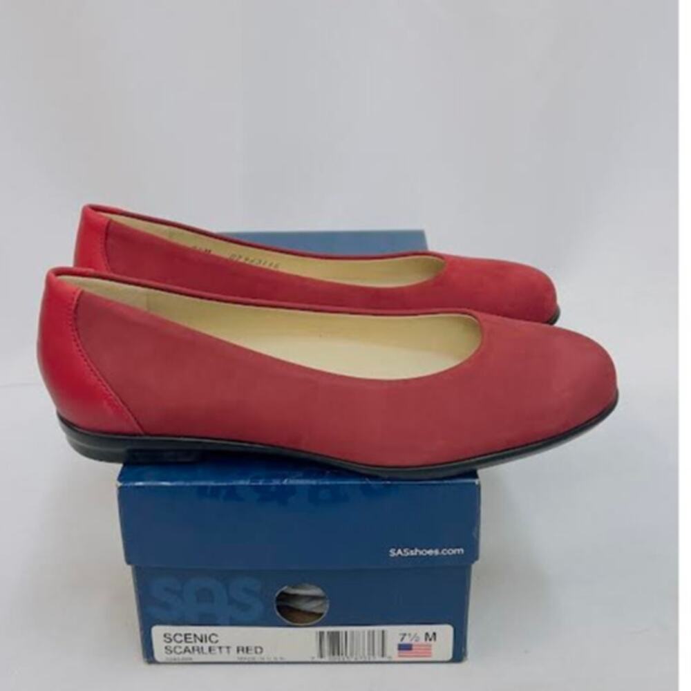 NWB! SAS Women's Scenic Ballet Flat Scarlett Red 7.5 M (M) (B)